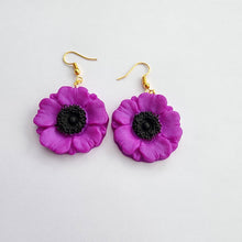 Load image into Gallery viewer, Purple Poppy
